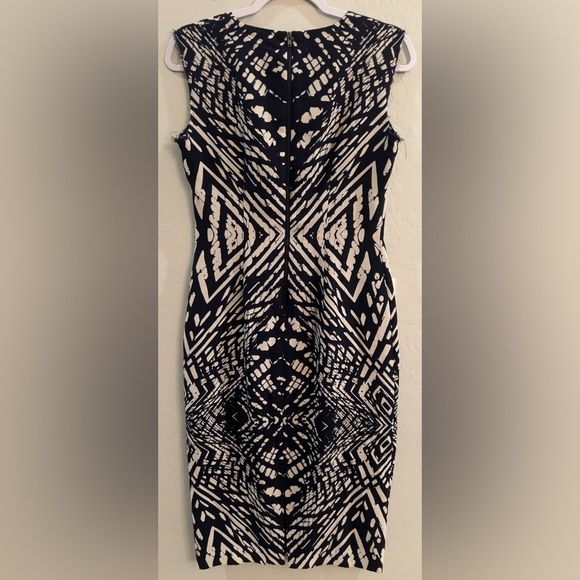 Maggy London size 4 black and tan sheath dress - Picture 8 of 11